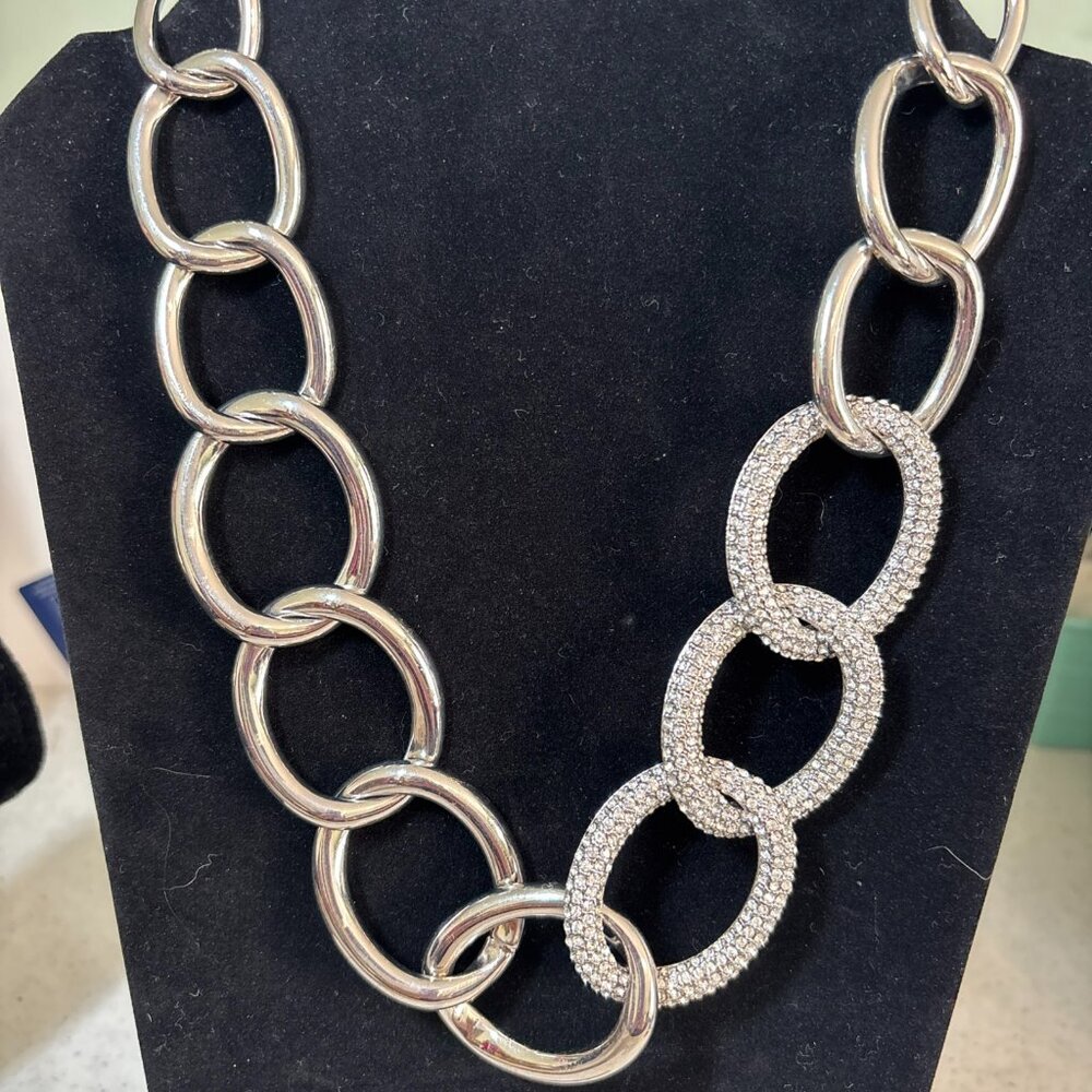 Preowned Large Graziano 23” Adjustable Silvertone & crystal necklace